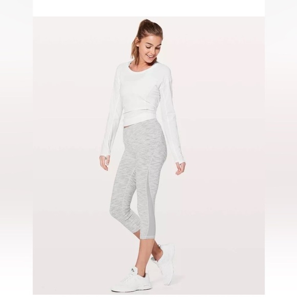 Lululemon Train Times Pant 25” - Picture 1 of 7